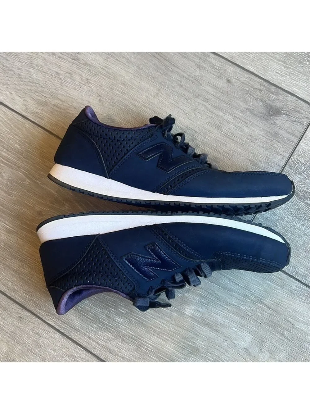 NEW balance Arishi 3 blue reflective running sneakers size 7